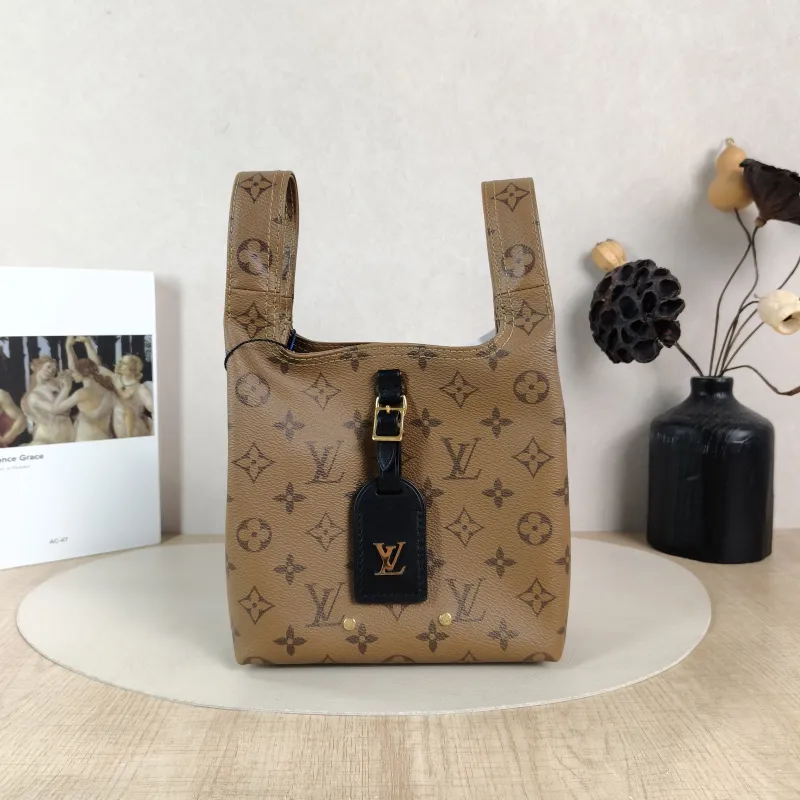 Louis Vuitton Top Handle Bag ATLANTIS Monogram PVC BB 17 × 7 × 17 cm