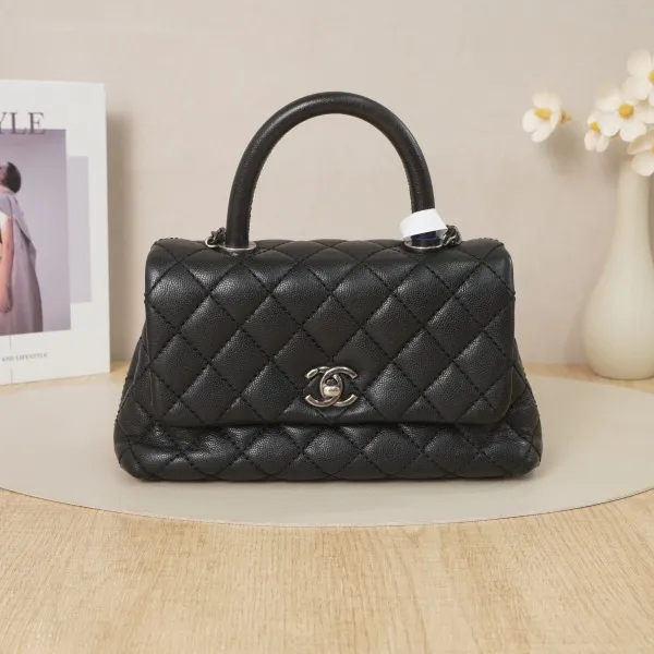 Chanel cocohandle Small Grained Calfskin22 · Shoulder Strap · 24 × 10 × 14 cm