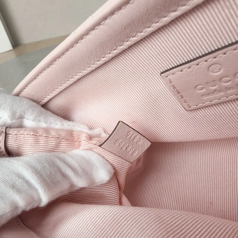 GUCCI Crossbody Bag GG Marmont Marmont Shoulder Bag Pink Calfskinmini20 × 6.5 × 12 cm — detail view 14 of 16
