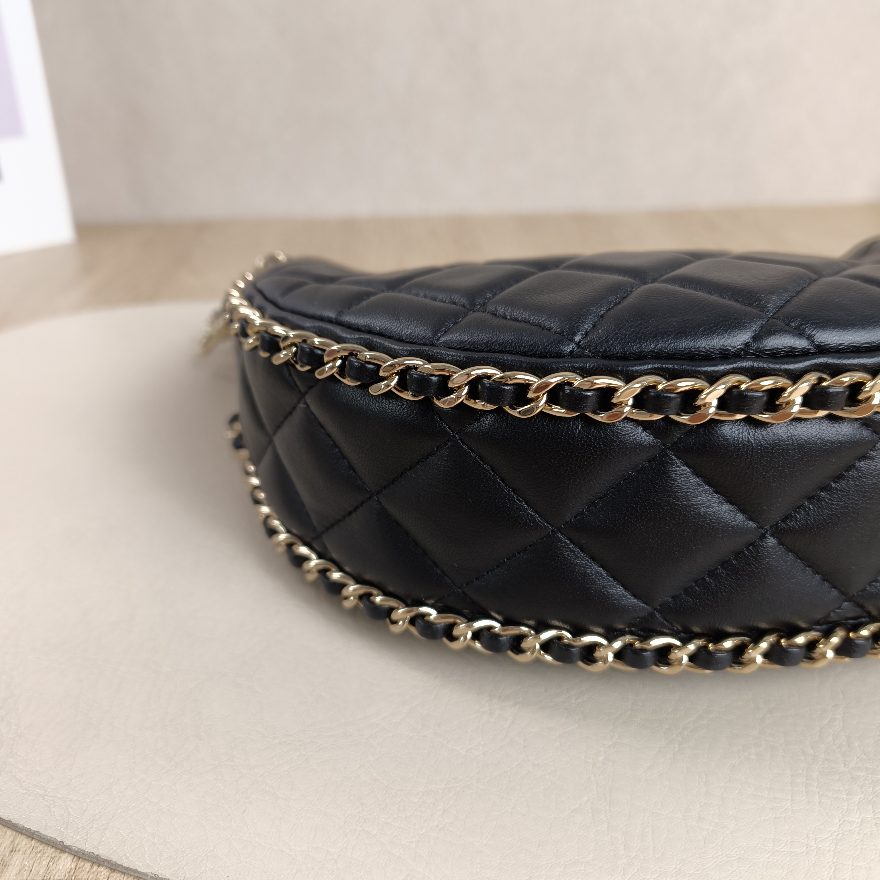 Chanel Shoulder Bag23p Black Lambskin Small20 × 6 × 15 cm — cover view 10 of 10