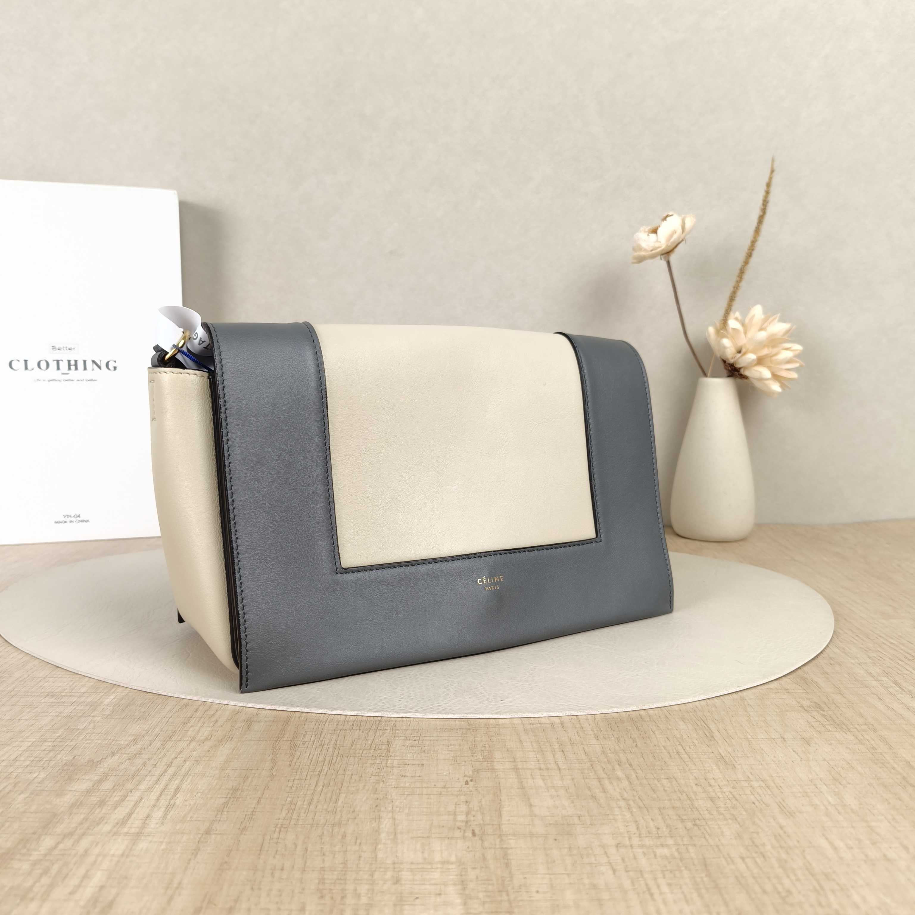 CELINE Crossbody Bag Crossbody Bag Grey White Calfskin One Size25 × 8 × 16 cm — cover view 3 of 8