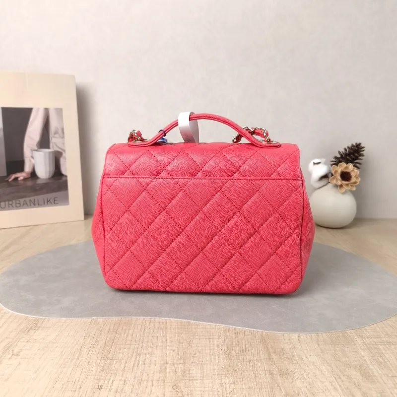 Chanel Crossbody Bag affinity Messenger Bag Red Grained Calfskin Medium 22 × 9.5 × 16 cm 25 — cover view 5 of 6