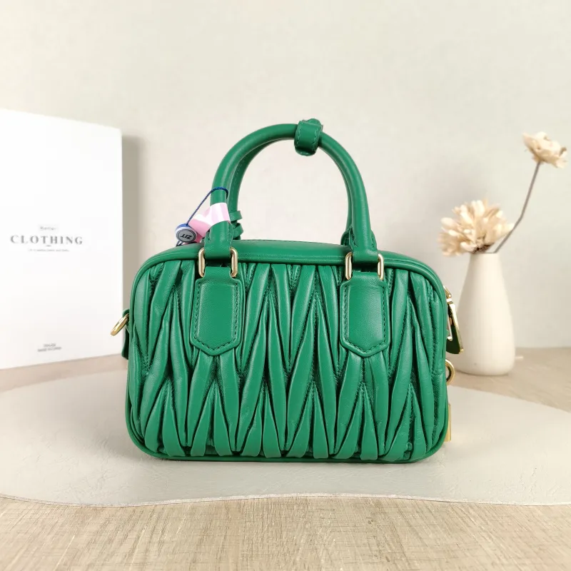 Miumiu Top Handle Bag Arcadie MatelasséCollection Edition Green Lambskin Small 19 × 6 × 13 cm — cover view 2 of 5