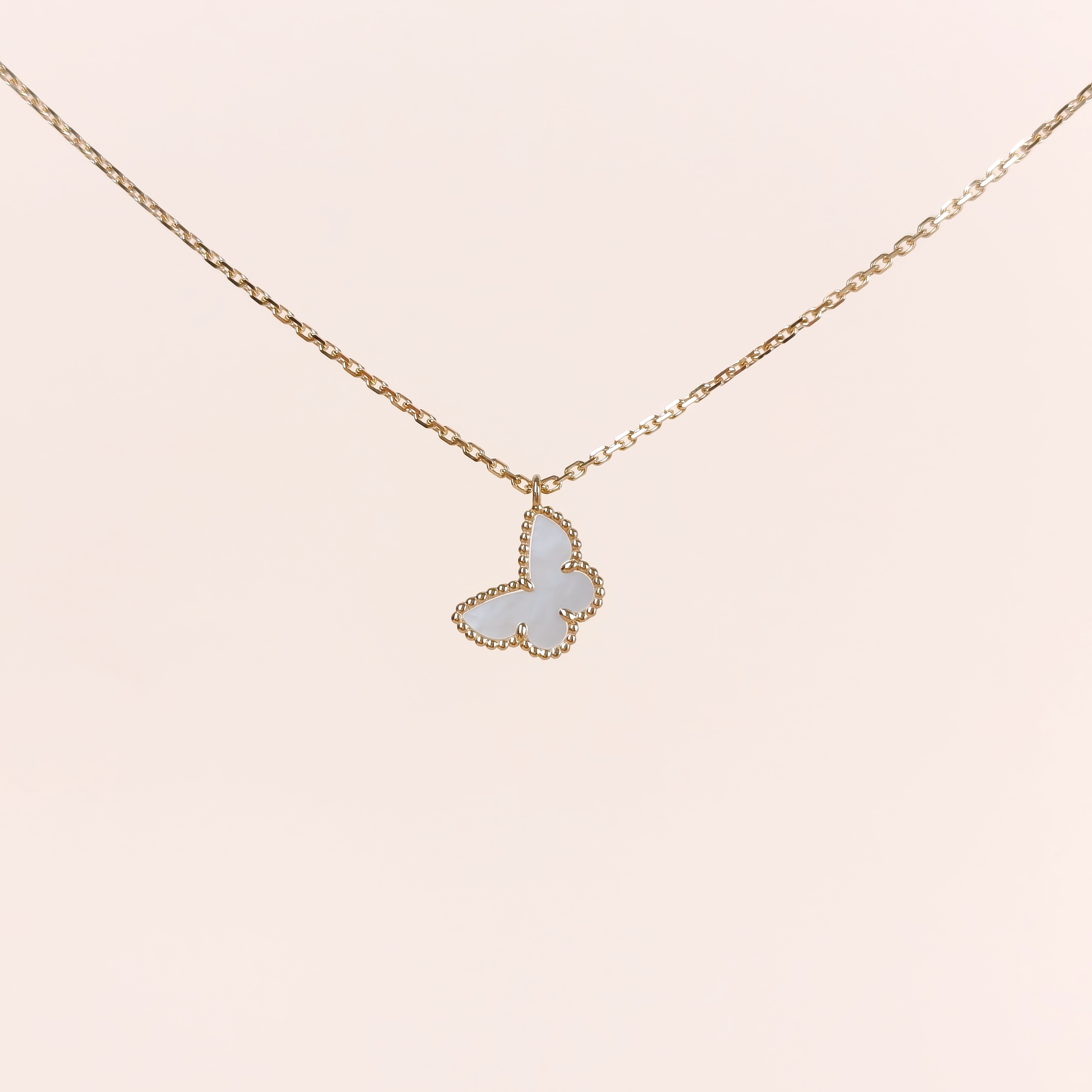 Van Cleef & Arpels Necklace Fauna Collection Butterflies Collection Pearl · White Mother-of-Pearl18KY ellow Gold Sweet Mini40cm