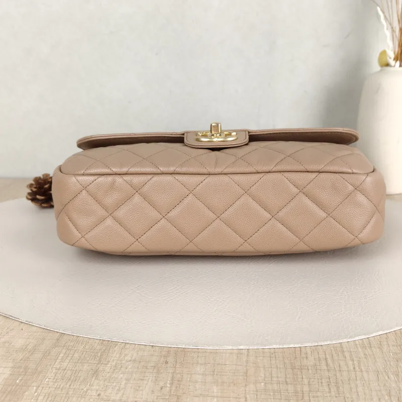 Chanel Crossbody Bagcf Collection Crossbody Bag Taupe Calfskin One Size26 × 6 × 17 cm — cover view 4 of 5