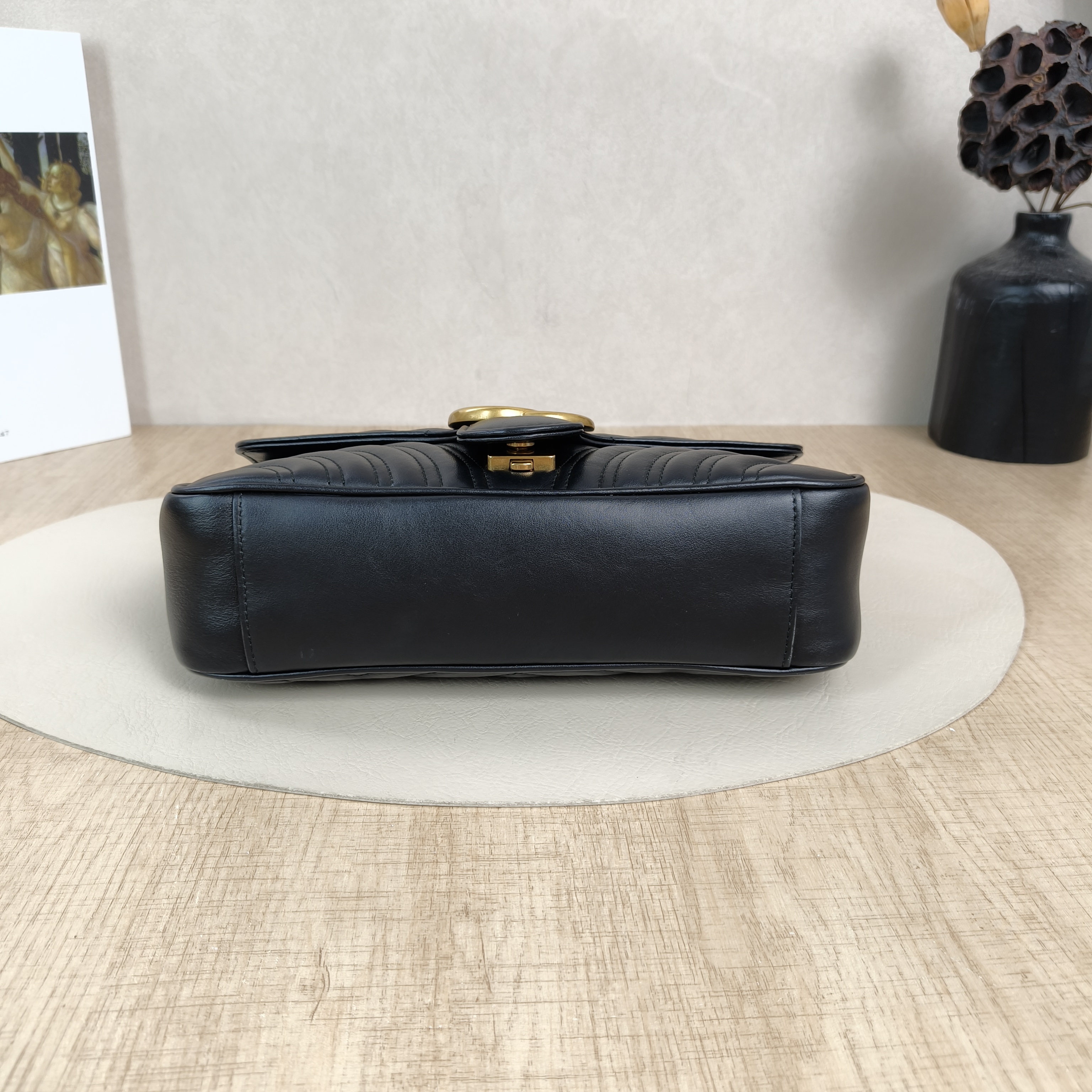 GUCCI Crossbody Bag GG Marmont Medium Marmont 26Black CC alfskin26 × 7 × 15 cm — cover view 5 of 5