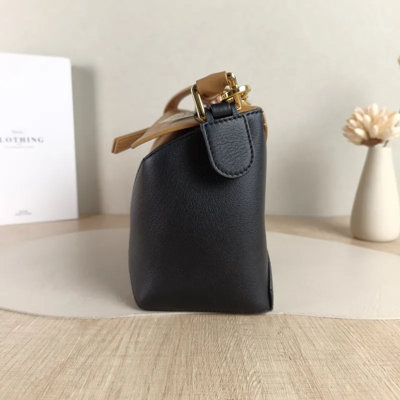 LOEWE Crossbody Bag Puzzle Brown Black CC alfskin Small 24 × 10.5 × 16.5 cm — detail view 11 of 12