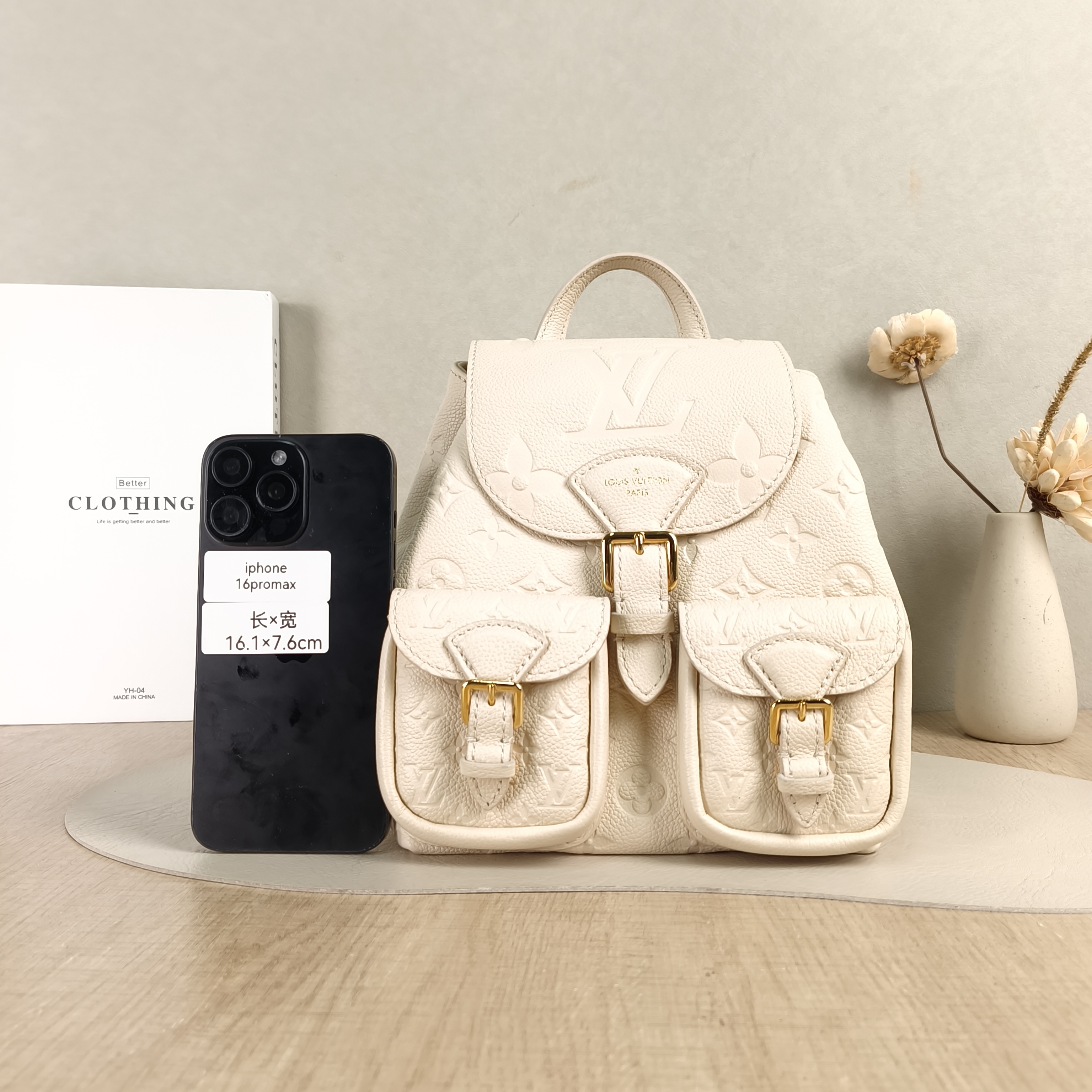 Louis Vuitton Backpack Backup Backpack White Calfskin One Size20 × 14 × 22 cm — cover view 4 of 5
