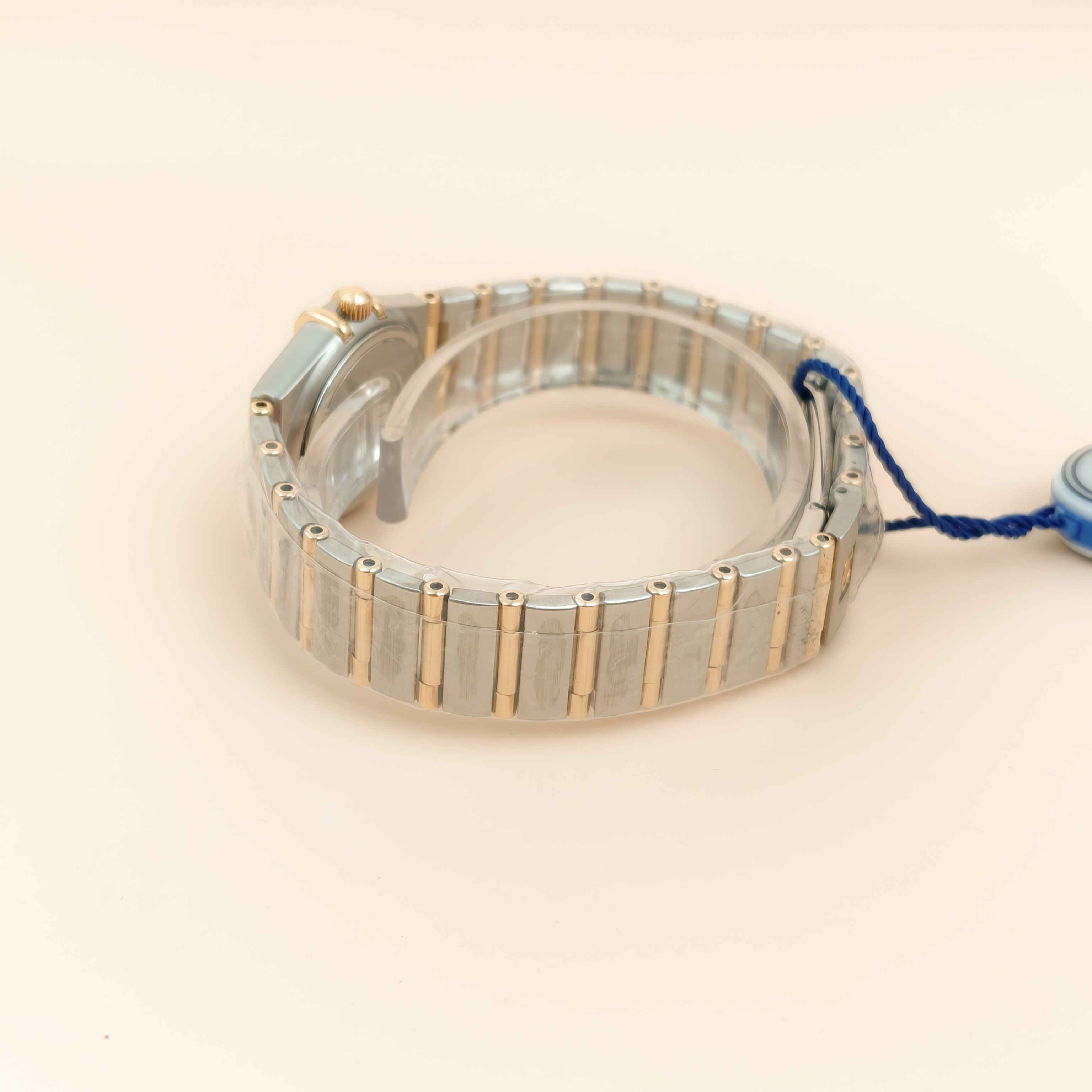 OMEGA Watch Watch White One Size22mm — cover view 5 of 9