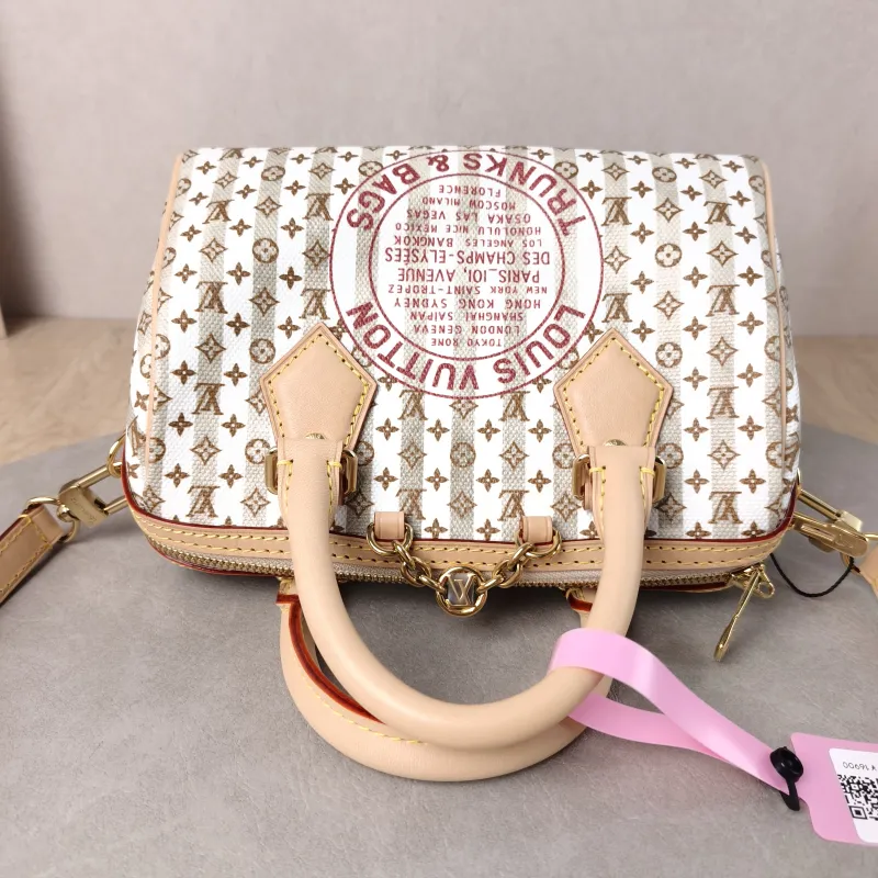 Louis Vuitton Crossbody Bag Speedy20 LV Circle Canvas One Size 20.5 × 12 × 13.5 cm — detail view 2 of 13