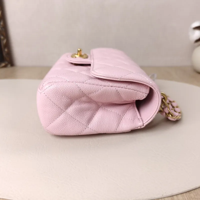 Chanel Crossbody Bag Edition mini Pink Grained Calfskin mini20 × 6 × 12 cm — cover view 7 of 12