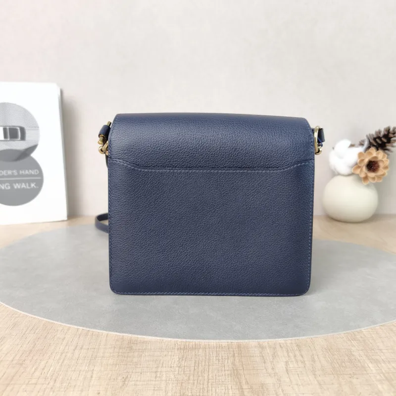 Hermès Crossbody Bag Roulis 19 Evercolor Calfskinmini18 × 6 × 15 cm — cover view 2 of 6