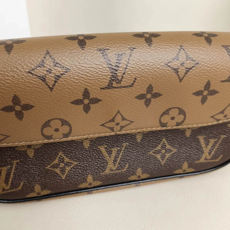 Louis Vuitton Crossbody Bag IVY Monogram PVC Small23.5 × 4.3 × 12 cm — detail view 11 of 11