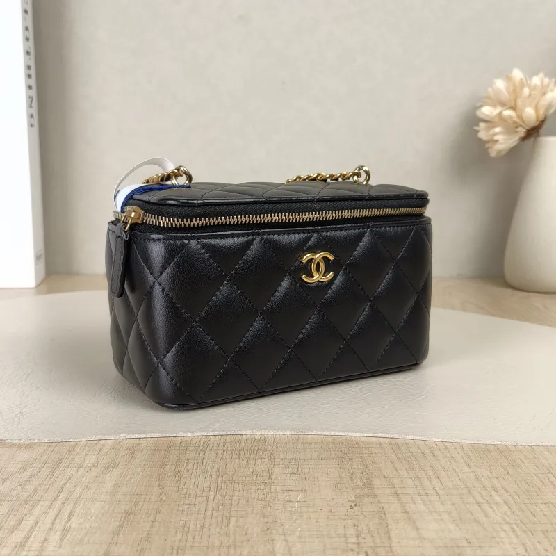 Chanel Crossbody Bag Edition Black Lambskin 16 × 8 × 9.5 cm — cover view 5 of 5