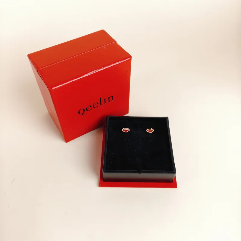 Qeelin Earrings Yu Yi Collection Earrings Red Agate Diamond18KR ose Gold One Size — cover view 6 of 6