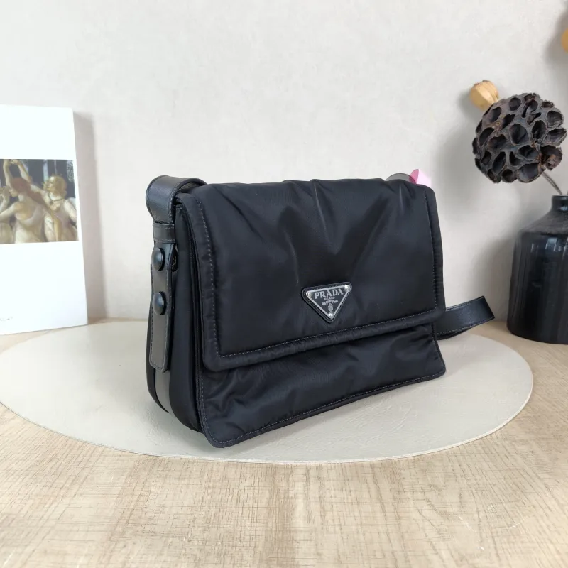 PRADA Shoulder Bag Re-Nylon Shoulder Bag Black Nylon 23 × 11 × 16 cm — cover view 3 of 5