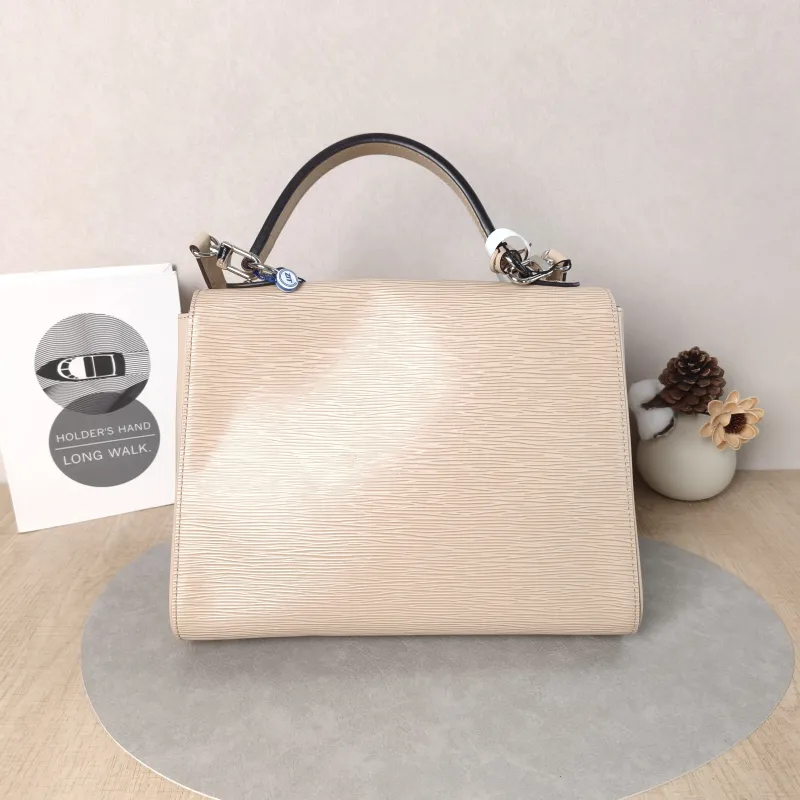Louis Vuitton Shoulder Bag CLUNY Beige PVC Medium32 × 12 × 22.5 cm — cover view 5 of 5