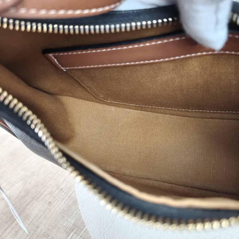 CELINE Shoulder Bag AVA Monogram PVC Medium23 × 7 × 19 cm — detail view 9 of 9