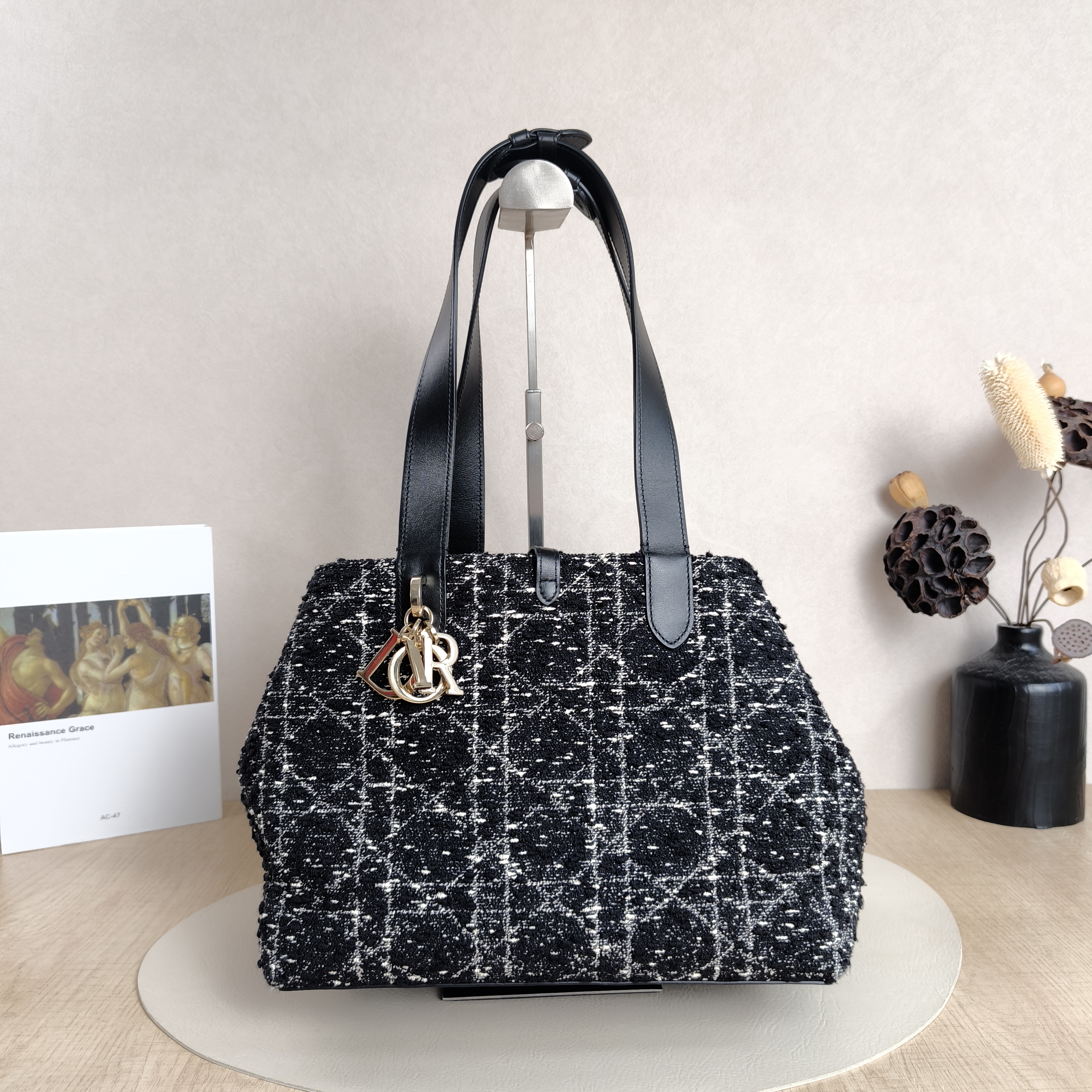 DIOR Top Handle Bag TOUJOURS Black Medium28.5 × 17 × 21.5 cm