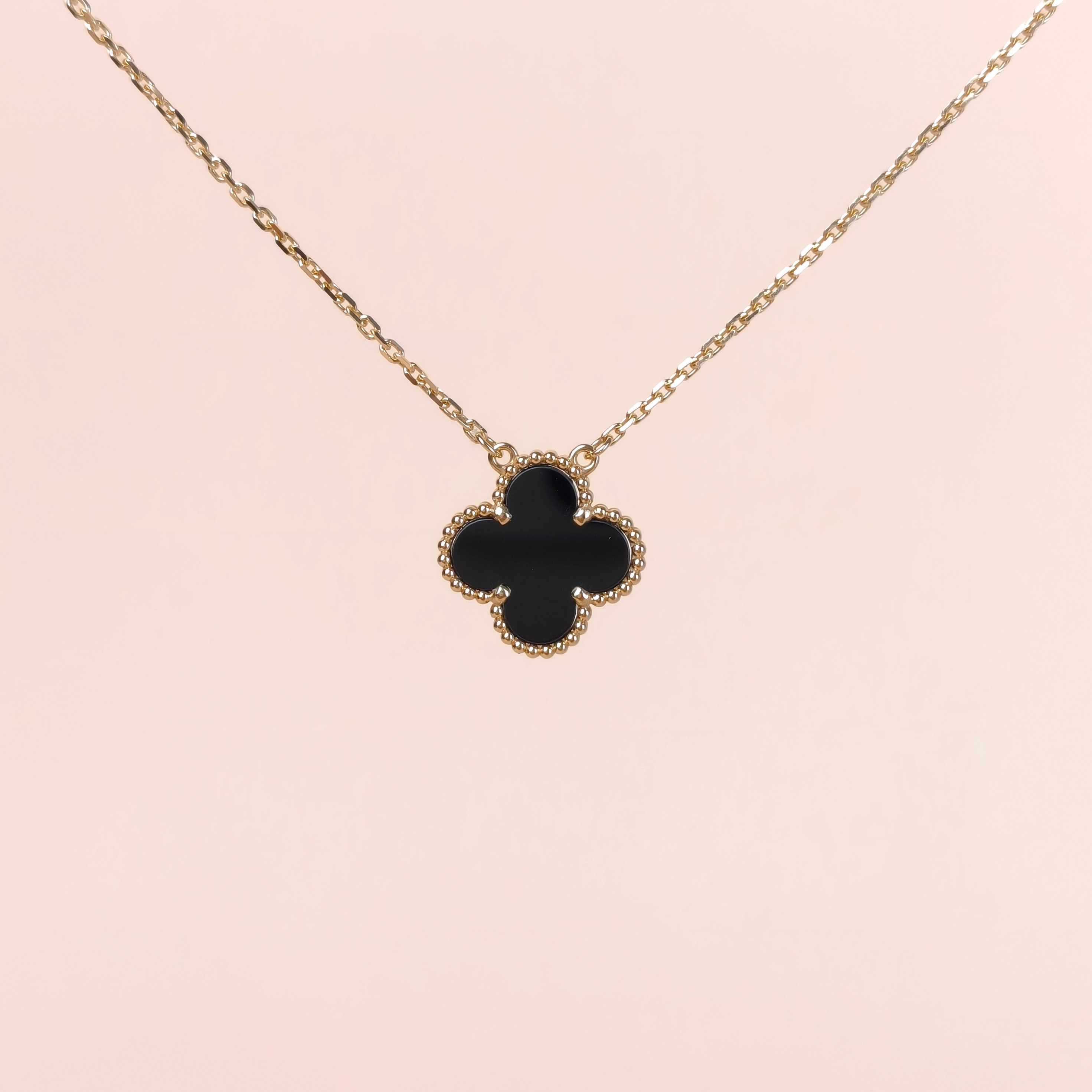 Van Cleef & Arpels Necklace Alhambra Alhambra Collection Necklace 18KY ellow Gold Vintage Small41cm