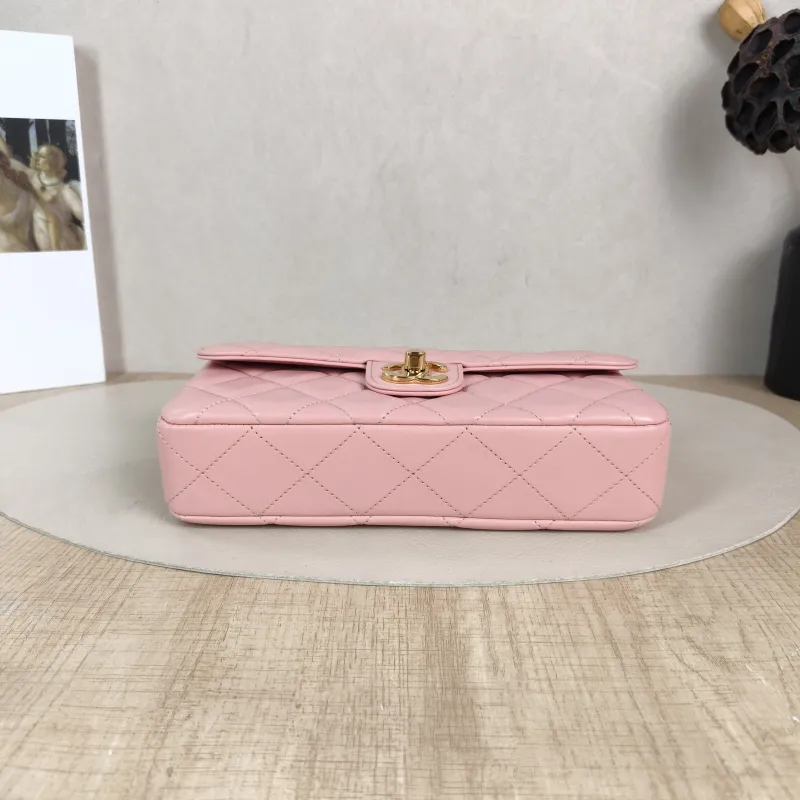 Chanel Crossbody Bag Collection Baguette Bag Pink Lambskin Small 21.5 × 4 × 12 cm — cover view 6 of 6