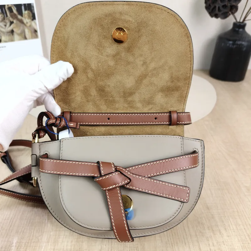 LOEWE Crossbody Bag Gate Colorblock Calfskin Mini 15 × 8 × 12.5 cm — detail view 5 of 12