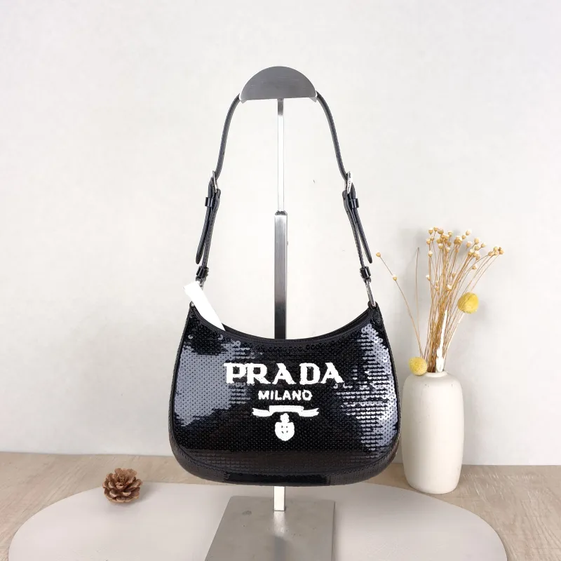 PRADA Shoulder Bag Cleo White Small22 × 4.5 × 18.5 cm