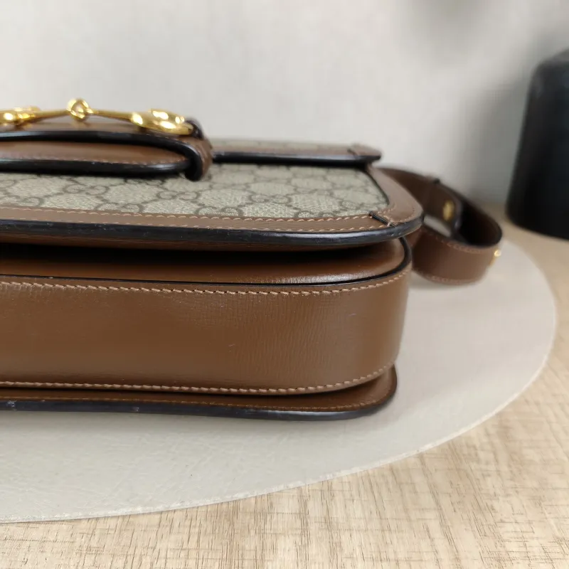 GUCCI Shoulder Bag Horsebit 1955 Horsebit Medium Monogram PVC Medium25 × 8 × 18 cm — detail view 2 of 12