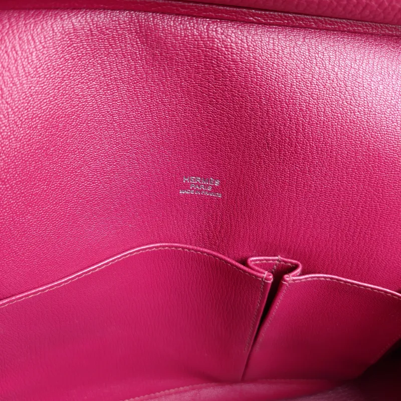 Hermès Shoulder Bag Jypsiere 31 K5 TC Calfskin Medium 31 × 14 × 25 cm T — detail view 6 of 12
