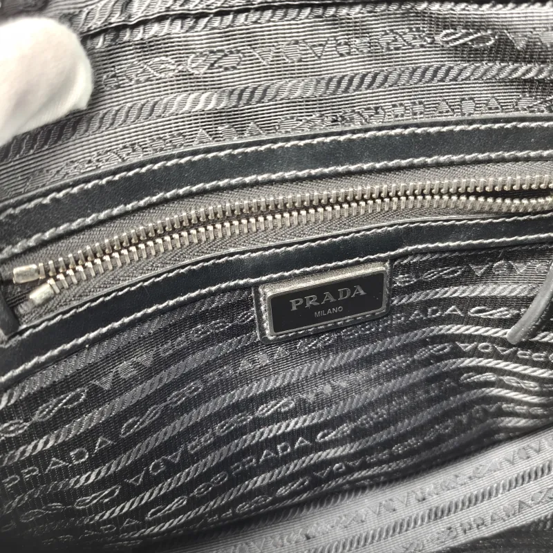 PRADA Shoulder Bag Soft Lux Messenger Bag Black Calfskin One Size 24 × 6 × 18 cm — detail view 7 of 11