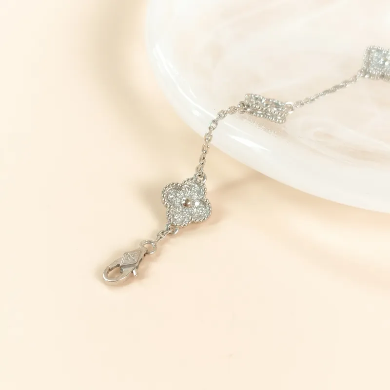 Van Cleef & Arpels Bracelet Alhambra Alhambra Collection Bracelet White Gold18KW hite Gold Diamond Sweet Mini17.5cm — cover view 4 of 8