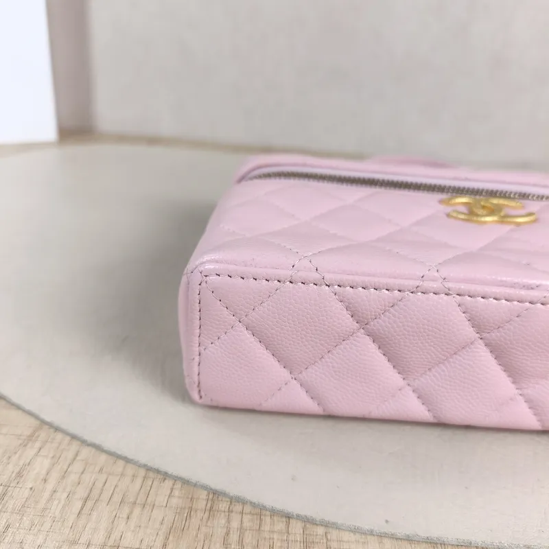 Chanel Crossbody Bag lp Box Bag Top Handle Crossbody Bag Pink Calfskin One Size 19.5 × 5 × 17 cm — detail view 1 of 14