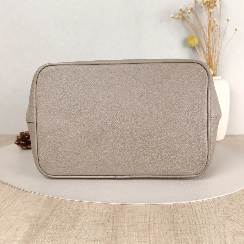 Louis Vuitton Shoulder Bag NÉONOÉ Bucket Bag · White Monogram Empreinte Embossed Calfskin Medium 26 × 17.5 × 26 cm — cover view 5 of 5