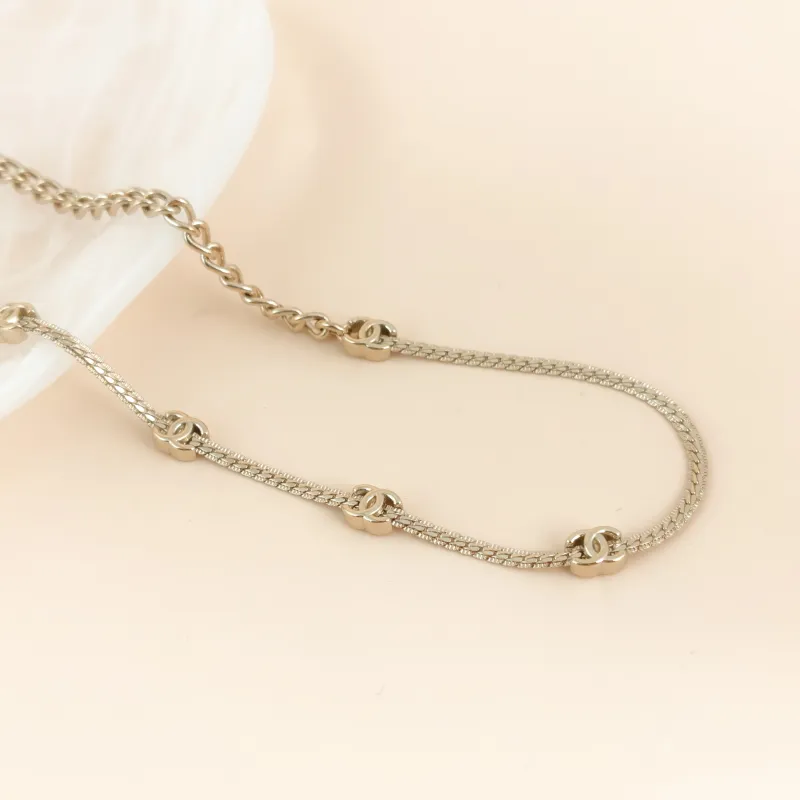 Chanel Necklace c Necklace Gold One Size 45cm โ cover view 5 of 7