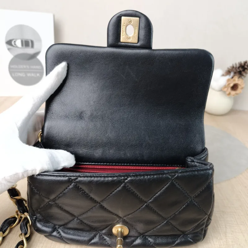 Chanel Crossbody Bag mini Black Lambskin One Size20 × 6 × 12 cm — detail view 3 of 12