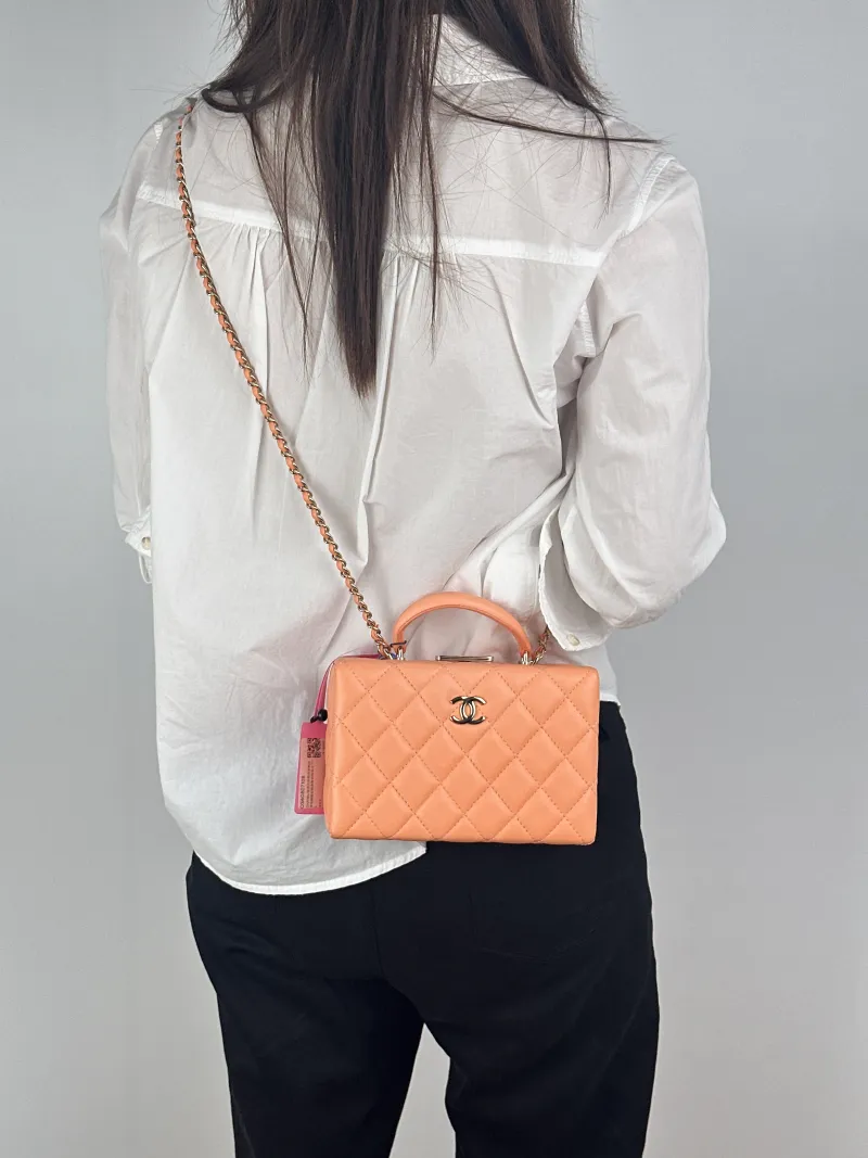 Chanel Crossbody Bag Box Bag Pink Lambskin One Size18.5 × 7 × 12 cm — on-model view 1 of 3