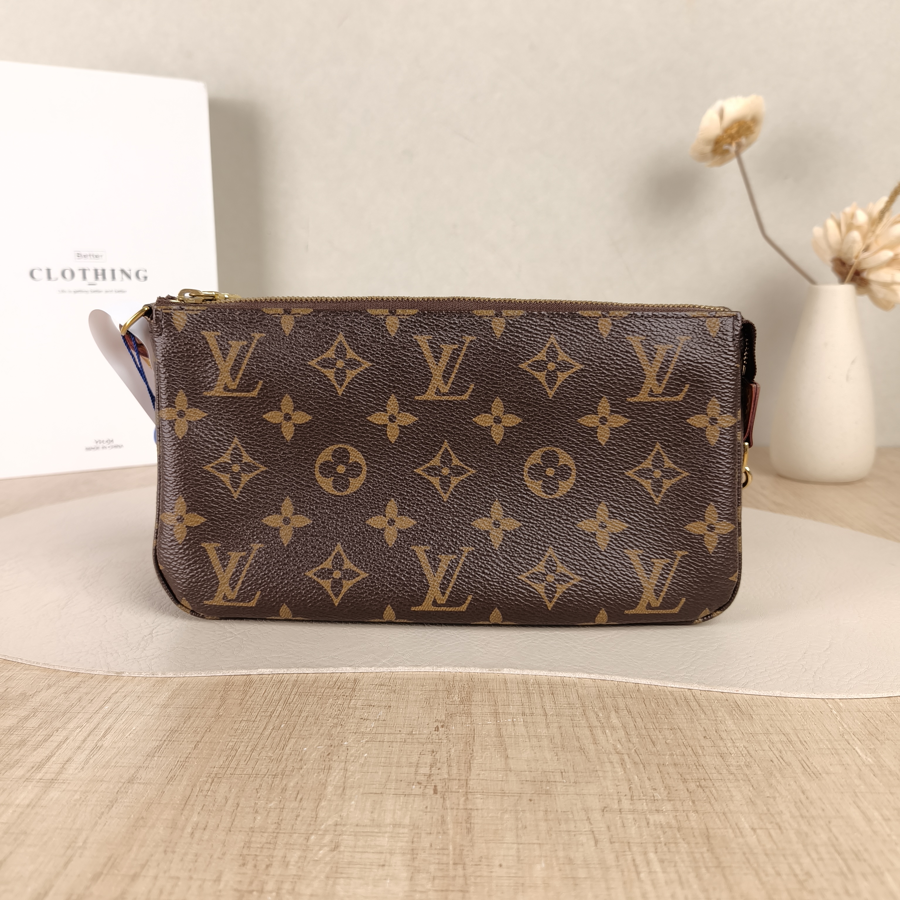 Louis Vuitton Shoulder Bag Accessory Monogram PVC22 × 4 × 13 cm — cover view 3 of 5