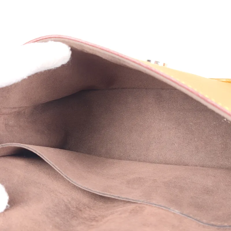 Louis Vuitton Shoulder Bag BUCI Epi Embossed Calfskin One Size 24.5 × 9 × 15.5 cm — detail view 1 of 11