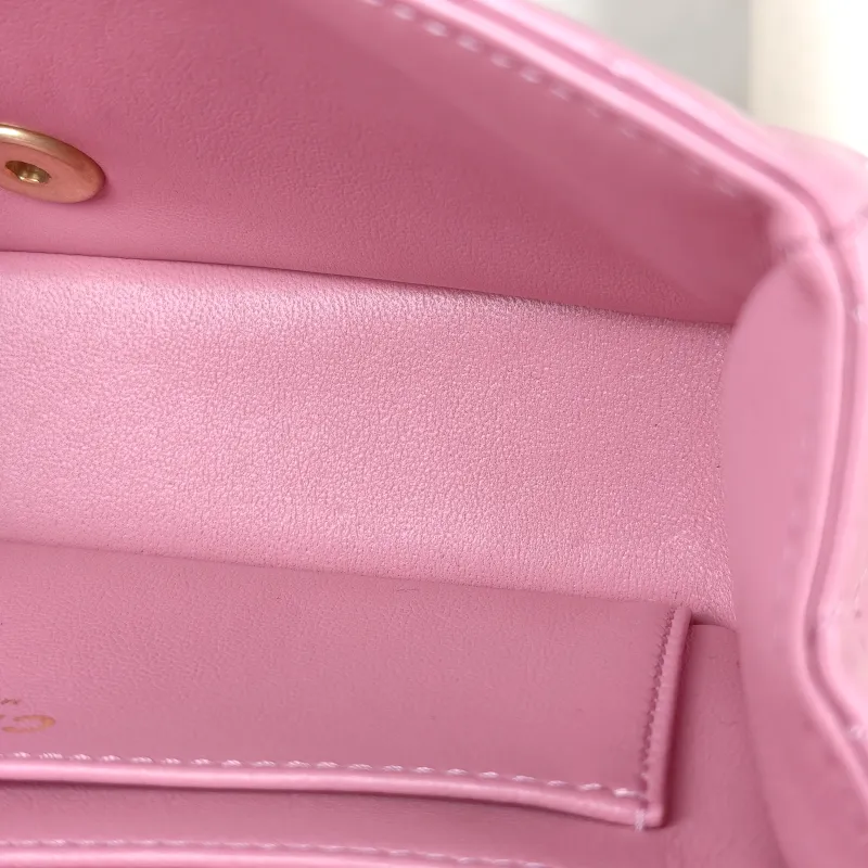 Chanel Crossbody Bag mini Lambskin mini21 × 6 × 12 cm — detail view 13 of 15