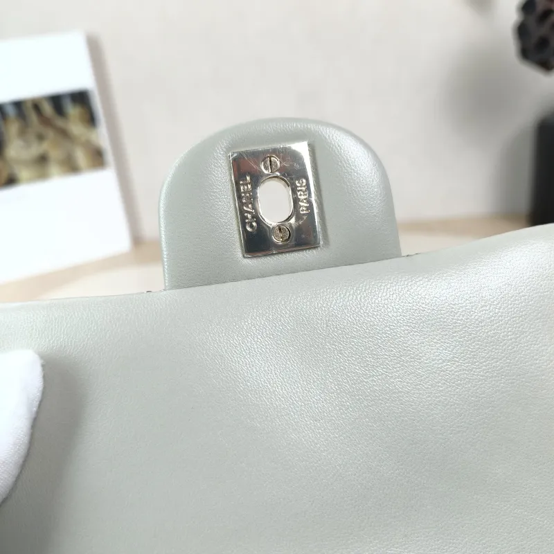 Chanel Crossbody Bag Classic Flap Mini CF Mini Grey Lambskin One Size17 × 8 × 13.5 cm — detail view 9 of 14