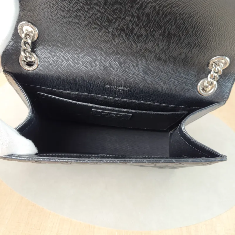 SAINT LAURENT Crossbody Bag ENVELOPE Black Calfskin Medium24 × 6 × 17.5 cm — detail view 2 of 12
