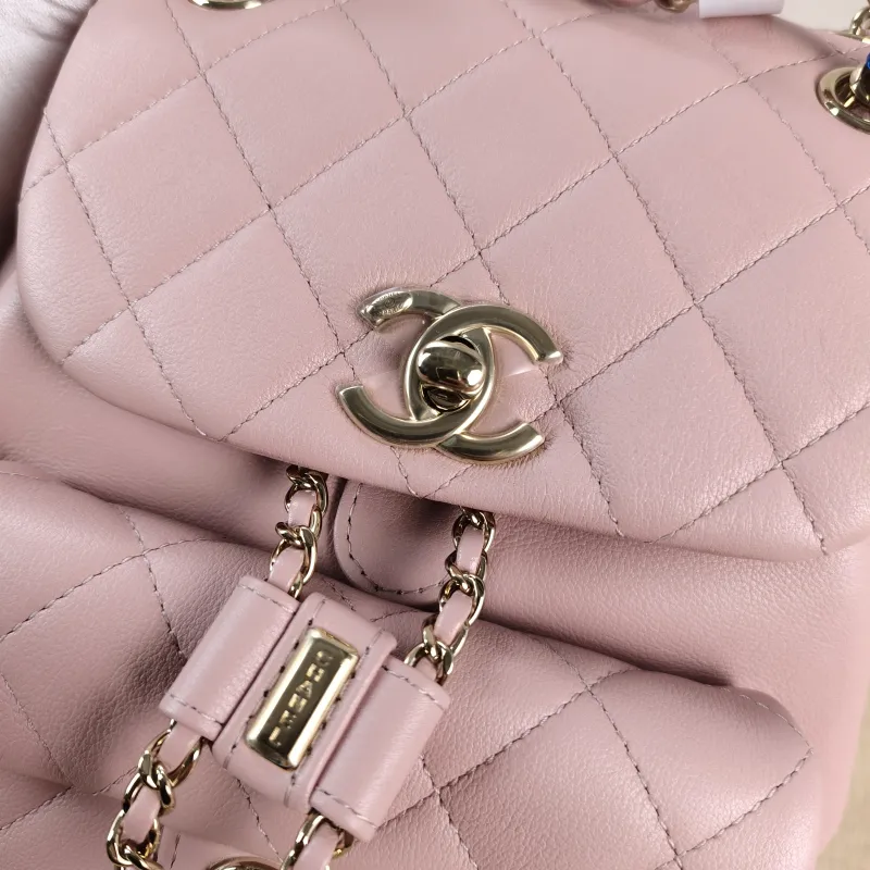Chanel Backpack Duma Pink Calfskin Small 18 × 12 × 18.5 cm — detail view 3 of 11