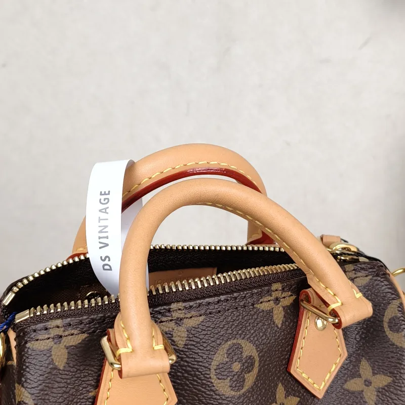 Louis Vuitton Crossbody Bag Speedy Nano Shoulder Strap PVC nano 16 × 7.5 × 10 cm — detail view 7 of 10