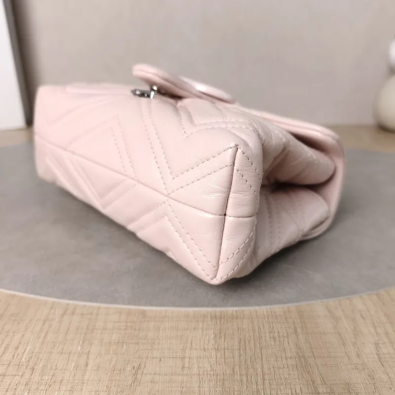 GUCCI Crossbody Bag GG Marmont Marmont Shoulder Bag Pink Calfskinmini20 × 6.5 × 12 cm — detail view 7 of 16