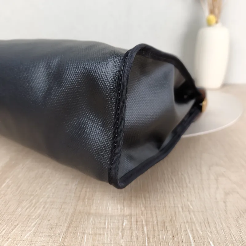 Hermès Crossbody Bag Herbag 31 Black Canvas Calfskin Medium 30.5 × 11 × 25.5 cm Z — detail view 8 of 17