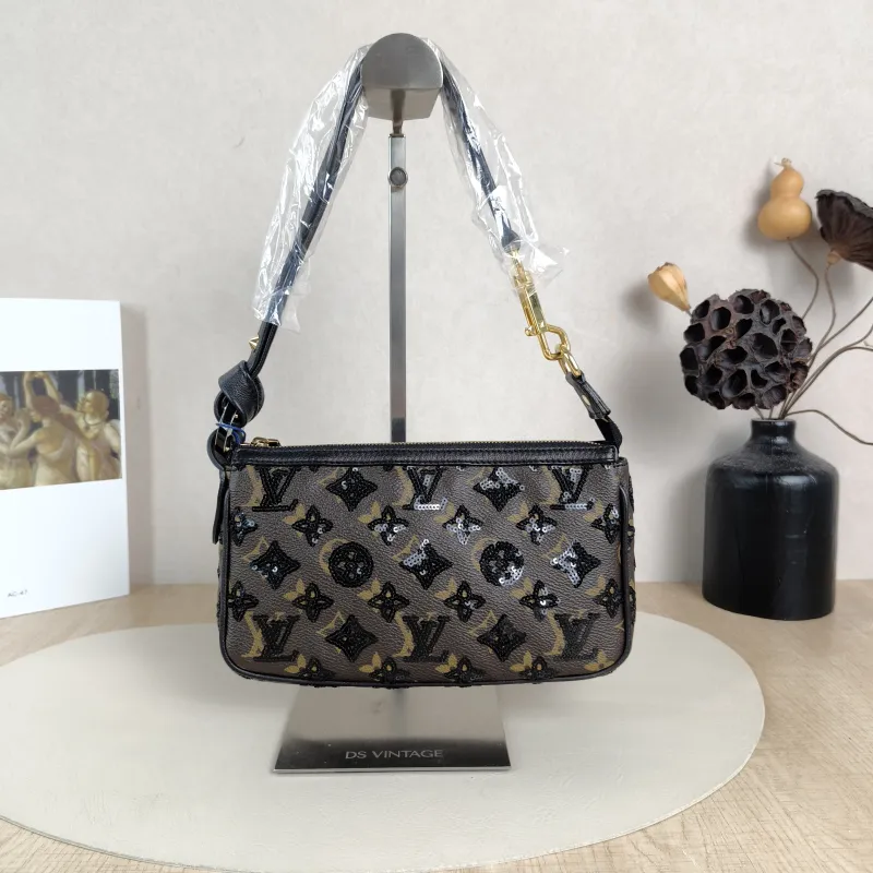 Louis Vuitton Shoulder Bag Pochette Accessoires Monogram PVC · One Size22 × 4 × 13 cm — cover view 2 of 5