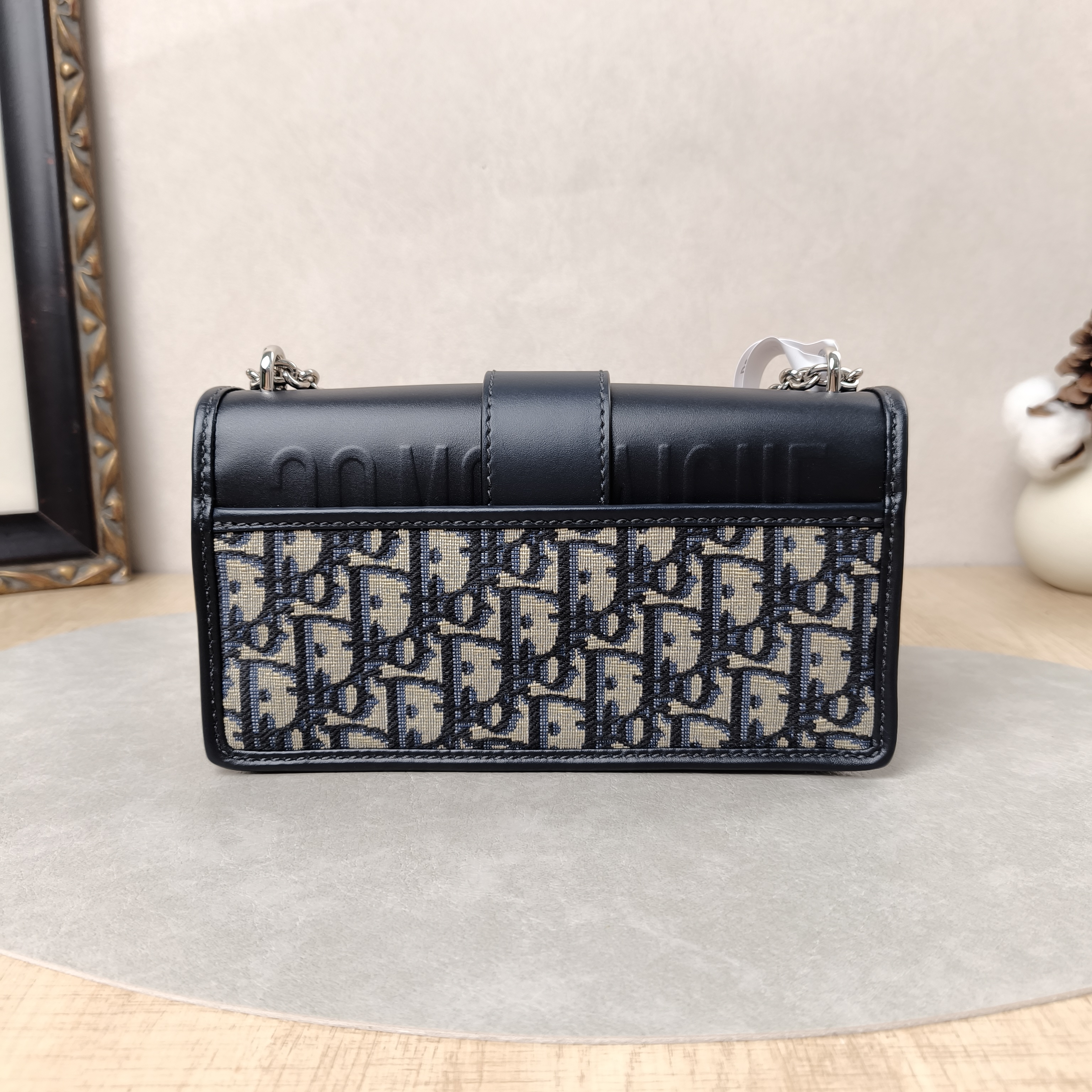 DIOR Crossbody Bag30 Montaigne East-West 30Monogram Canvas Calfskin Small21 × 6 × 12 cm — cover view 2 of 5
