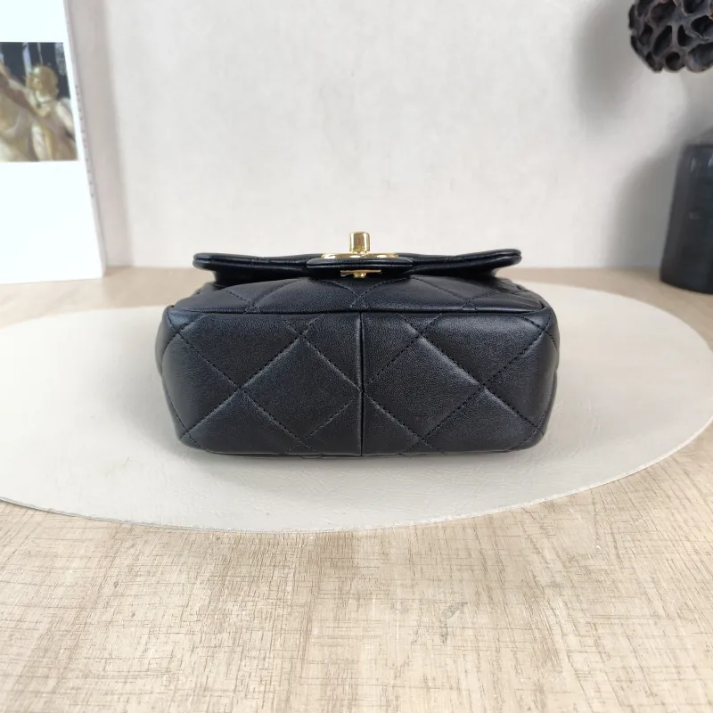 Chanel Top Handle Bag Black Lambskin Mini 17 × 6 × 13 cm — cover view 5 of 6