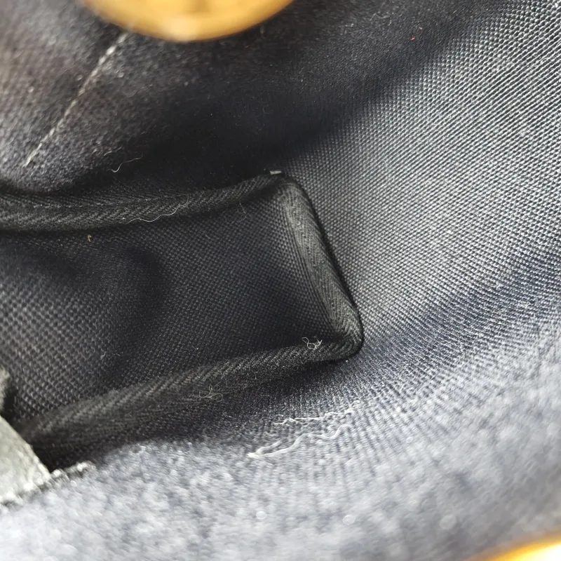 Hermès Crossbody Bag Herbag Zip 20Black Calfskin，Canvasmini20.5 × 7 × 16.5 cm — detail view 8 of 19
