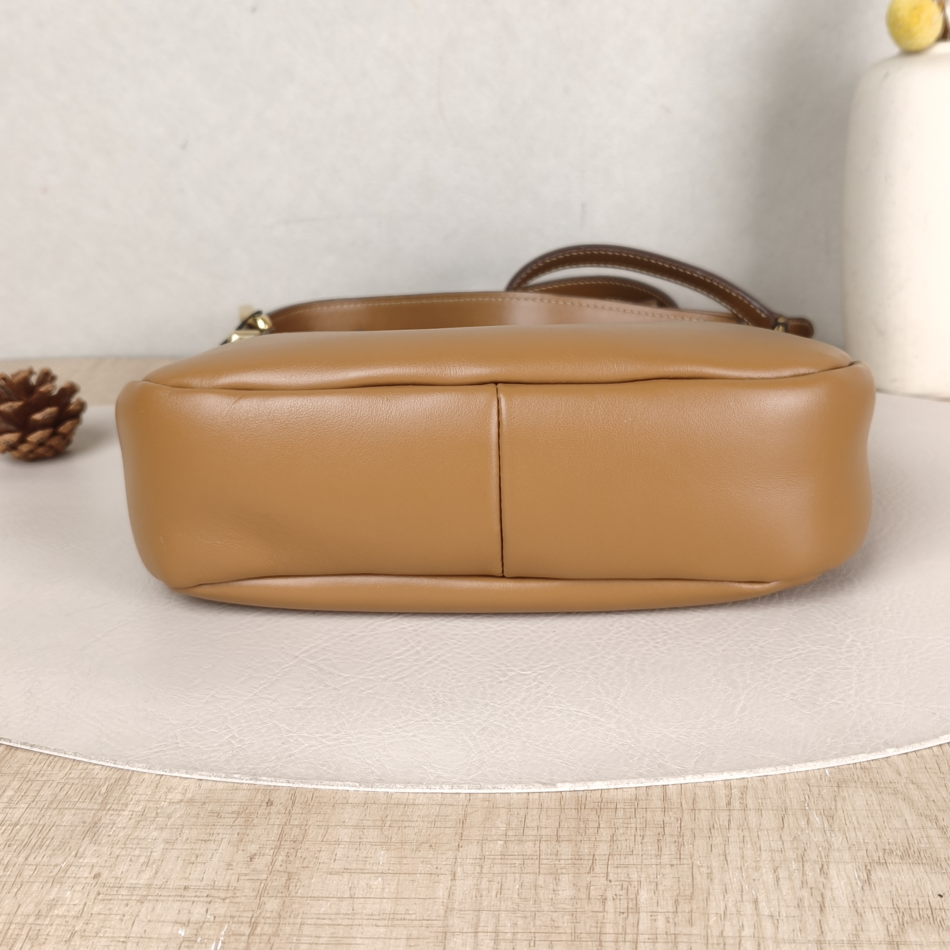Miumiu Shoulder Bag Wander Hobo Brown Calfskin Small20 × 6 × 17 cm — cover view 2 of 5